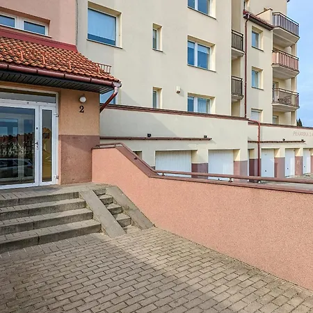 Spacious Family With 3 Bedrooms In By Renters Gdansk